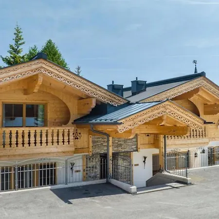 Feriehus Falkensteinalm Big Family Xl Konigsleiten